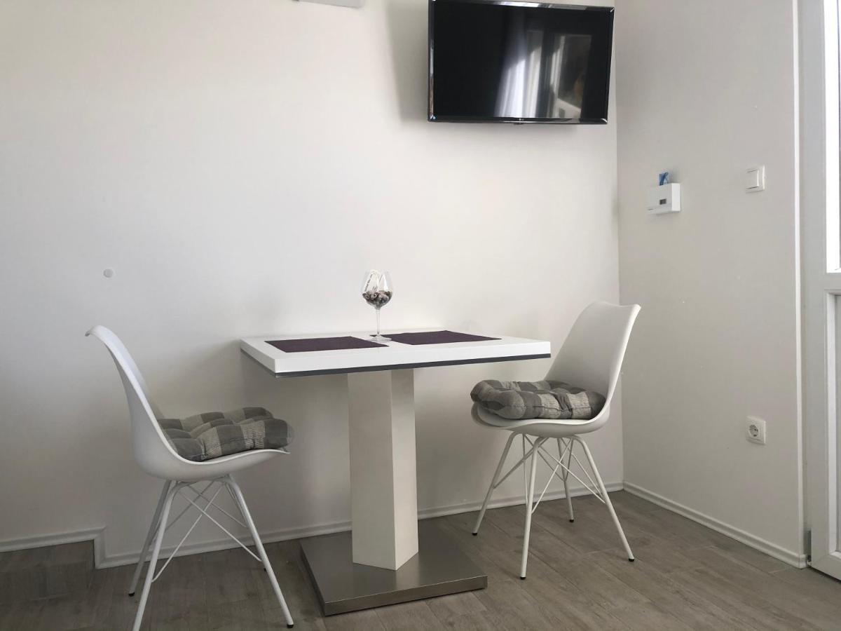 Apartmani Milka I Jozo Omiš Extérieur photo