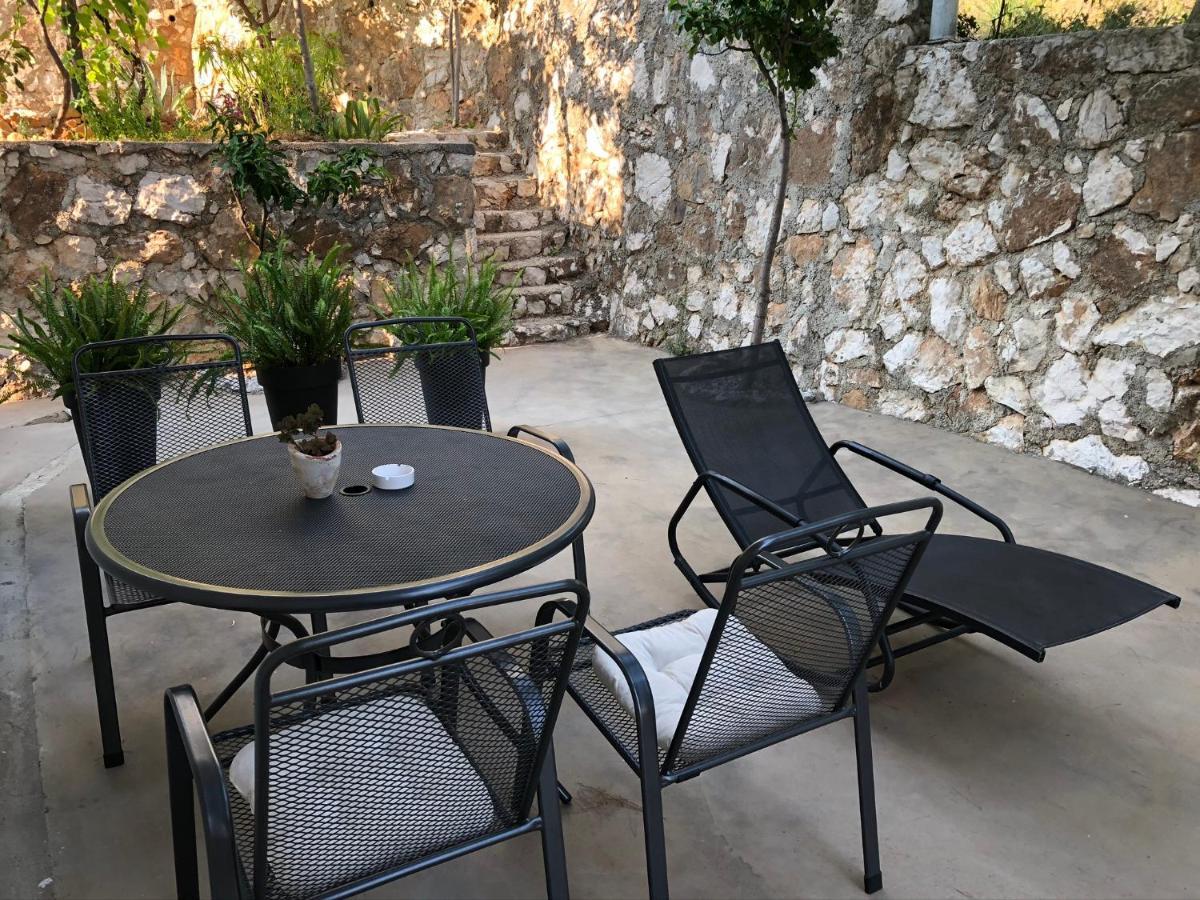 Apartmani Milka I Jozo Omiš Extérieur photo